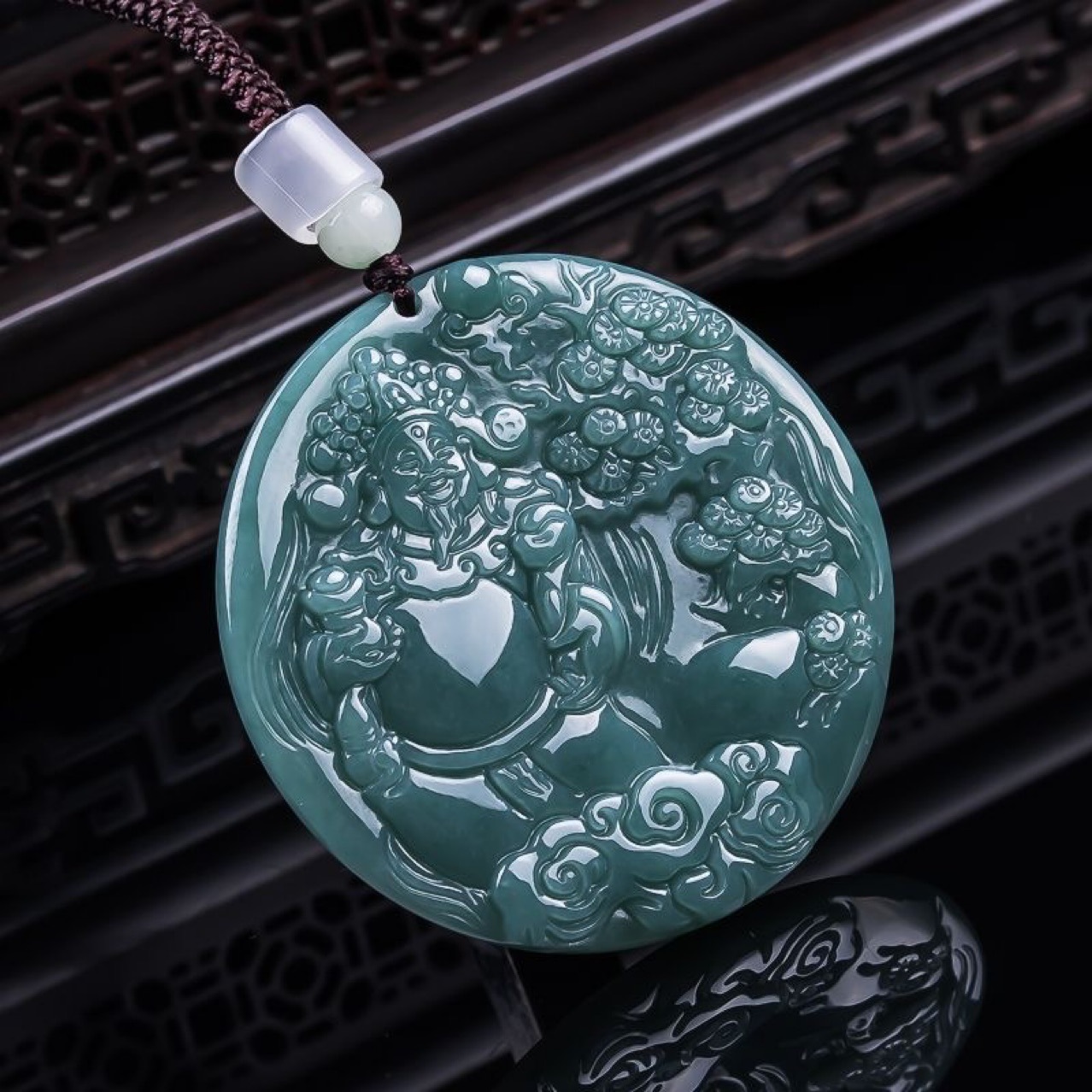 Necklaces - Burmesischer Jadeit Gott des Reichtums Anhänger