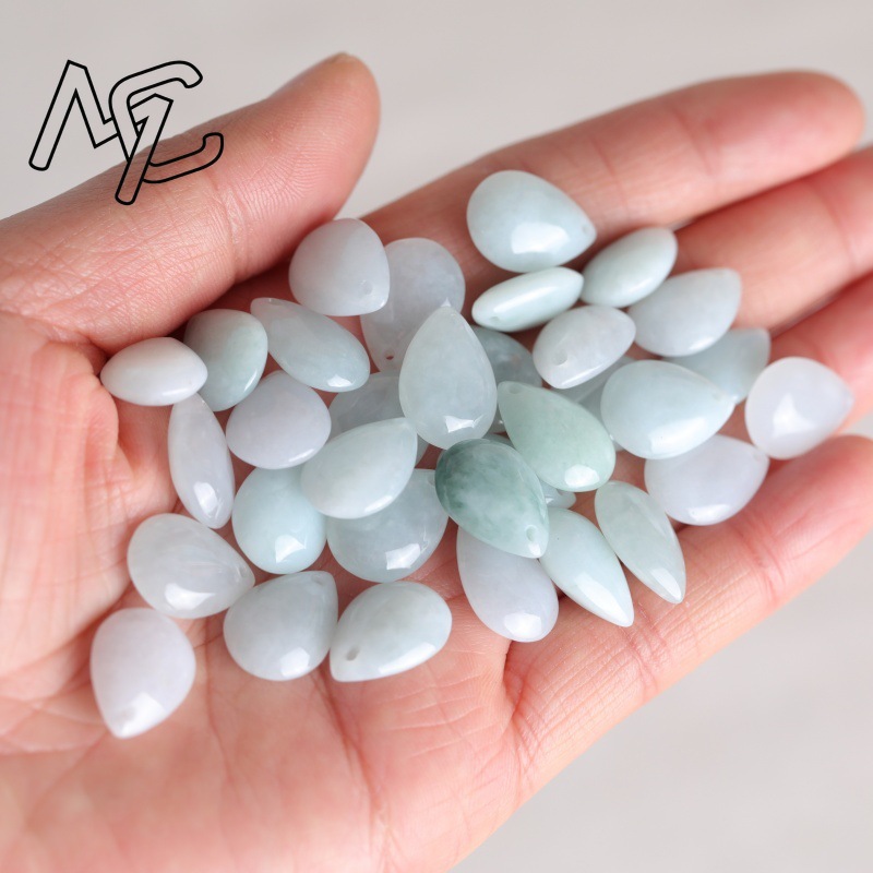 5 Stück natürliche Jade-Smarag – Earrings Bewertung und Preis