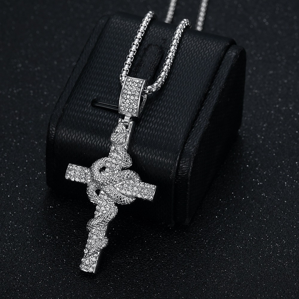 Halsketten mit geschnitztem Kr – Cross Pendant Necklace Gold Bewertung und Preis