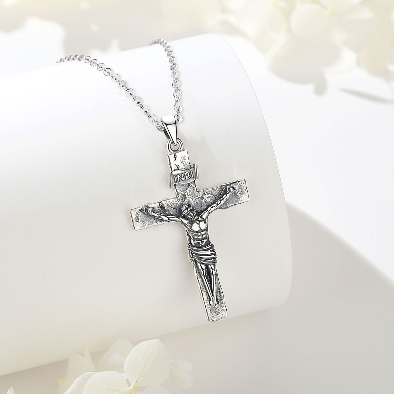 Eudora Kruzifix-Kreuz-Halskett – Cross Pendant Necklace Gold Bewertung und Preis
