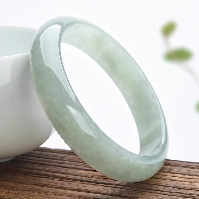 Myanmarisches Armband aus alte – Bracelets Bewertung und Preis